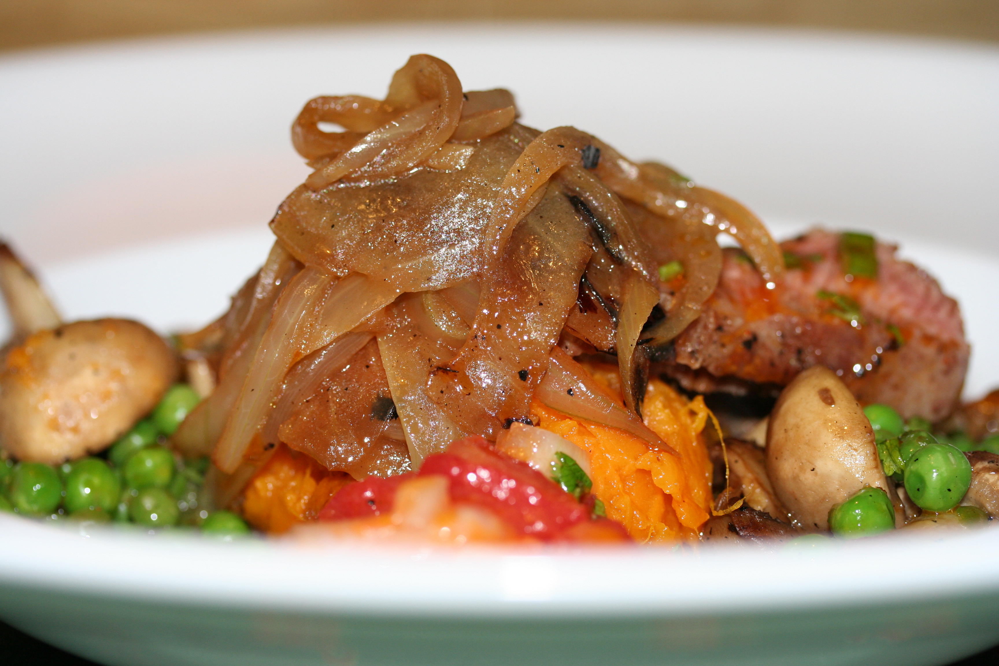 IS YOUR RESTAURANT STRUGGLING TO MAKE A PROFIT? LET'S LOOK AT THE MENU.